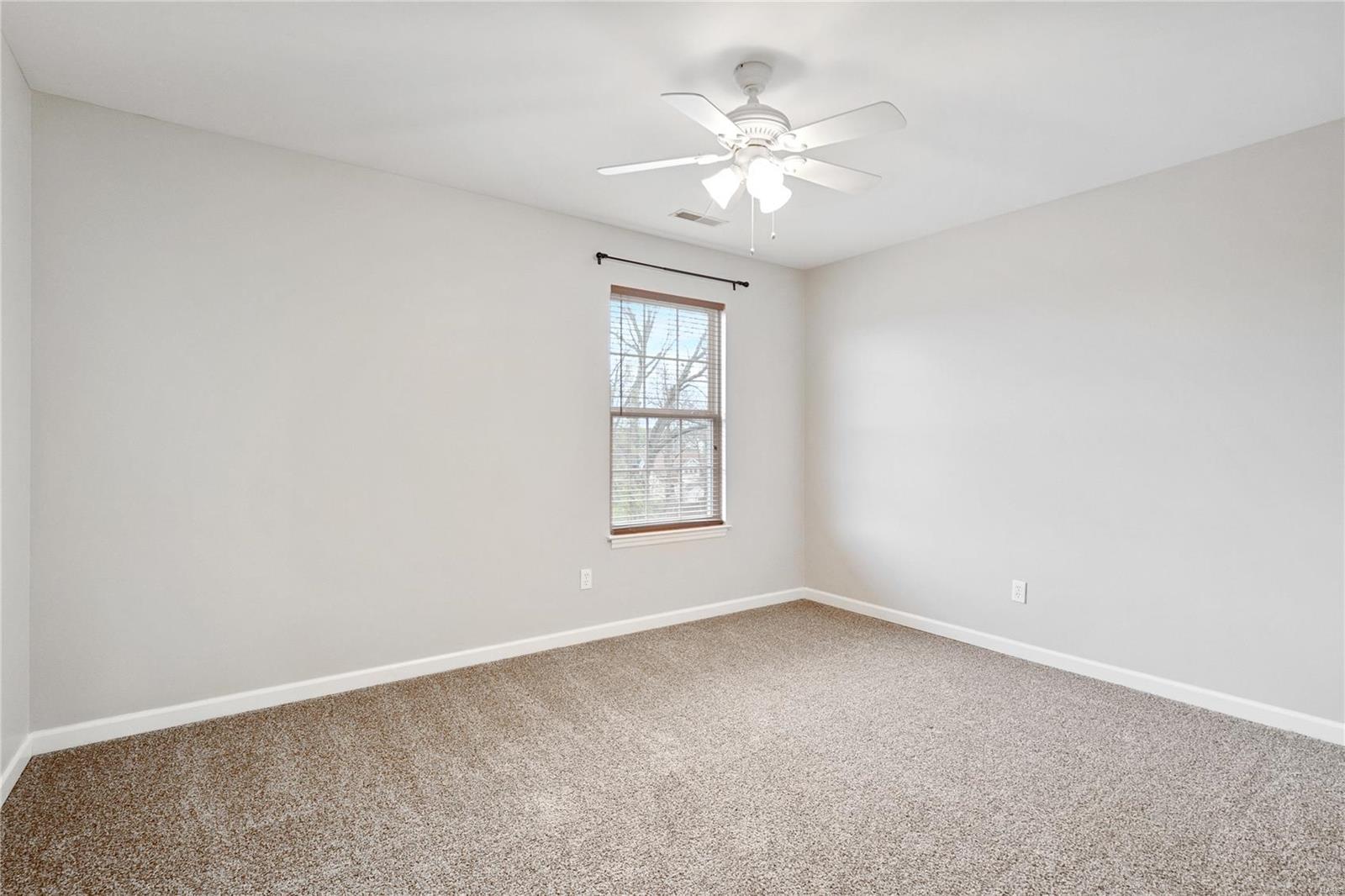 721 W Woodbine Ave - Residential