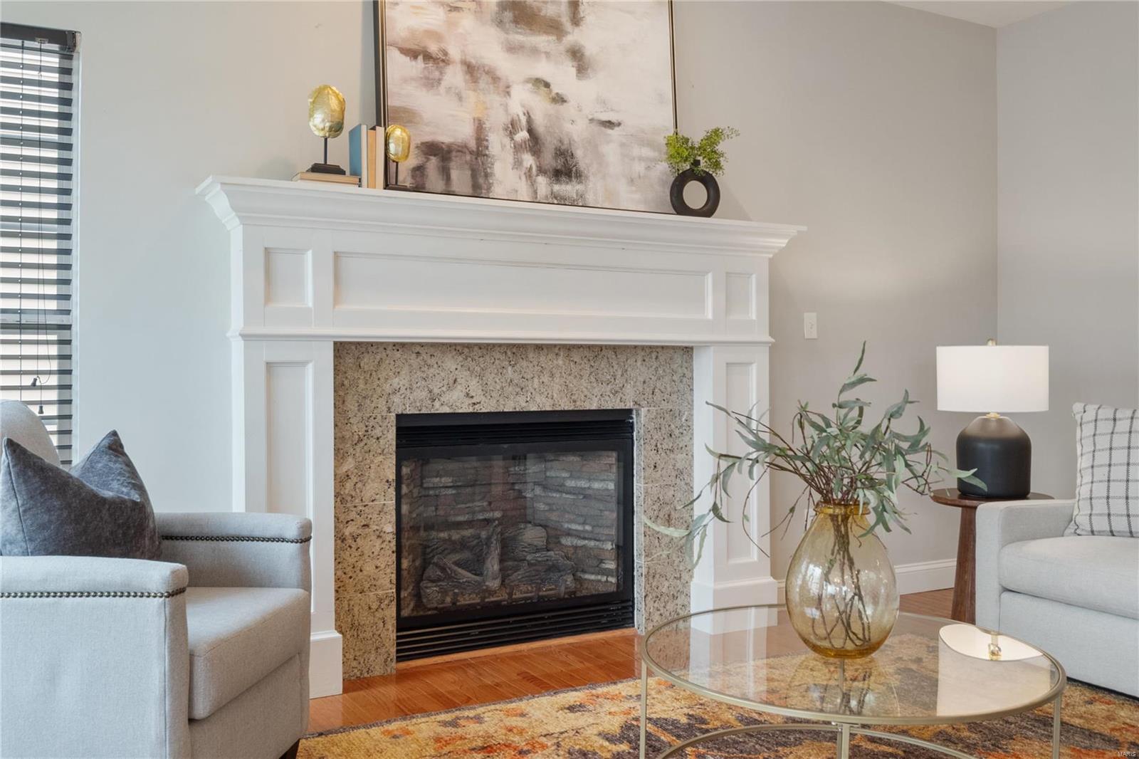 721 W Woodbine Ave - Residential