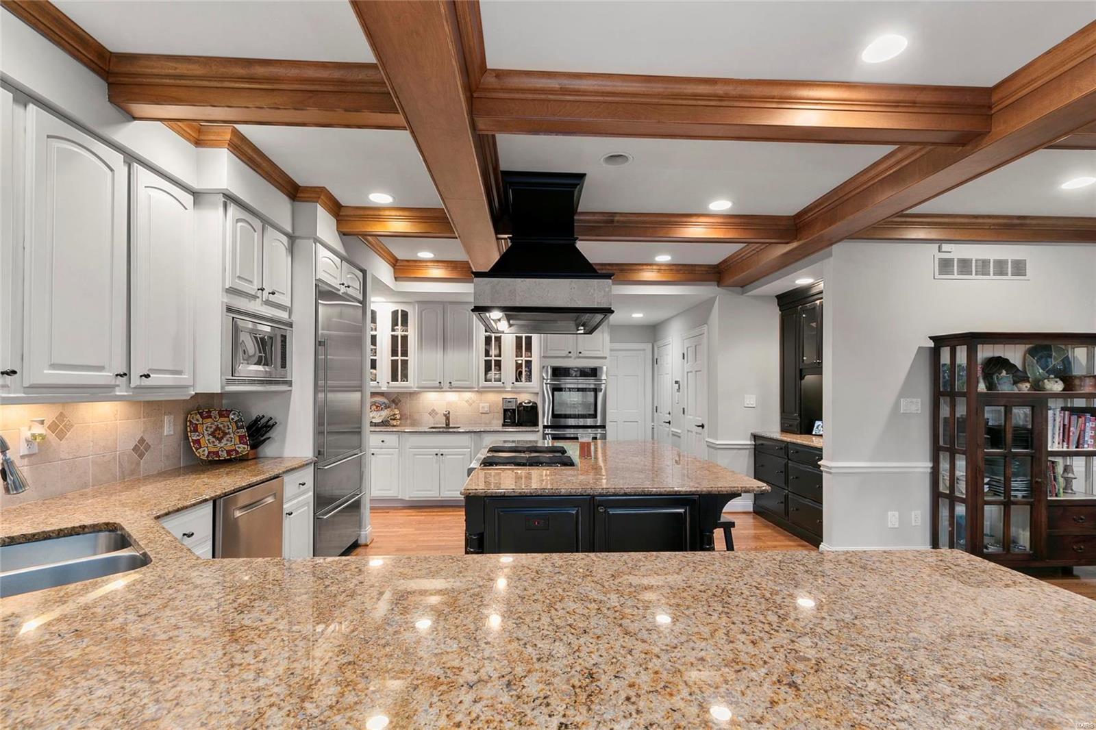 Ladue Grove Estates - Residential