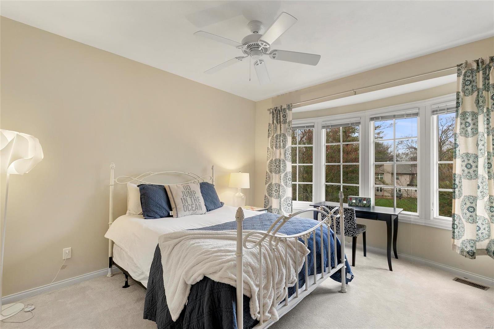 Ladue Grove Estates - Residential