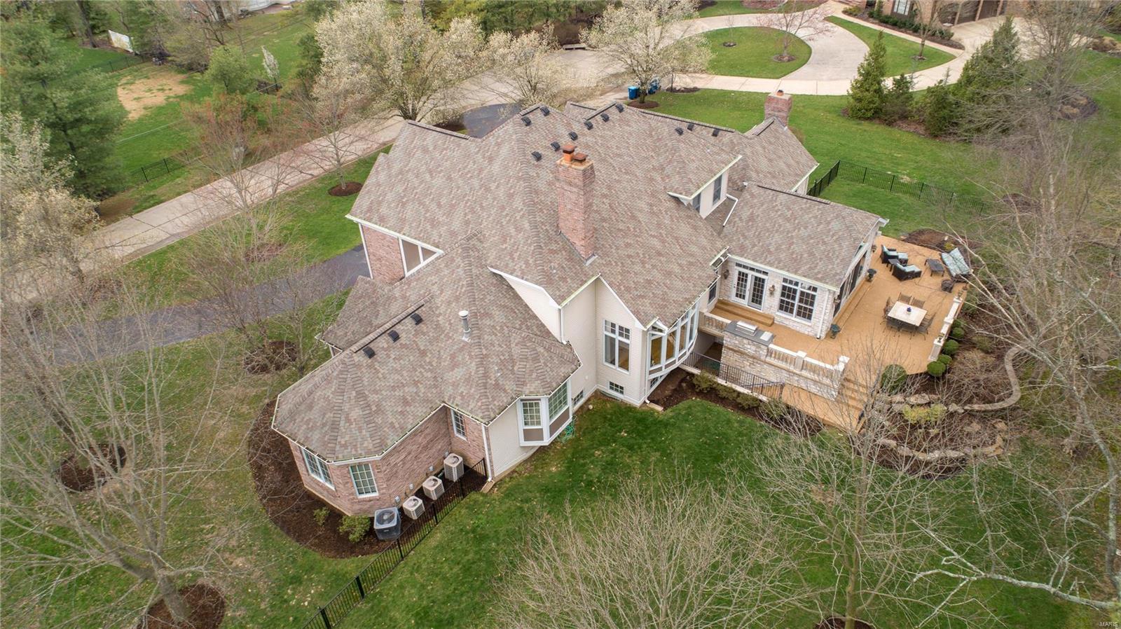 Ladue Grove Estates - Residential