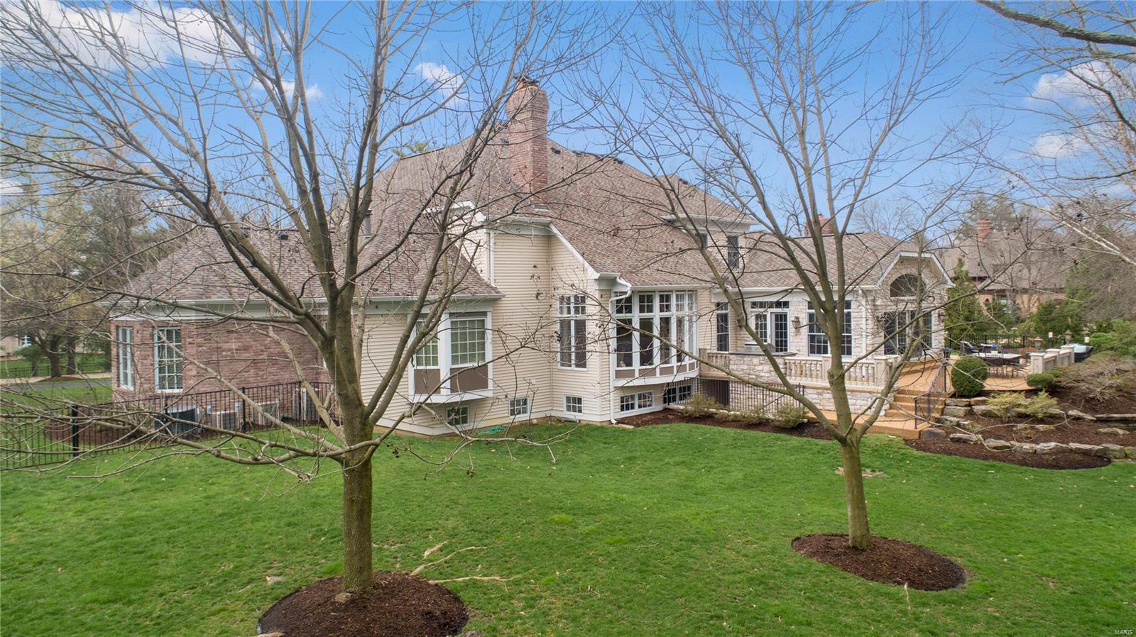 Ladue Grove Estates - Residential