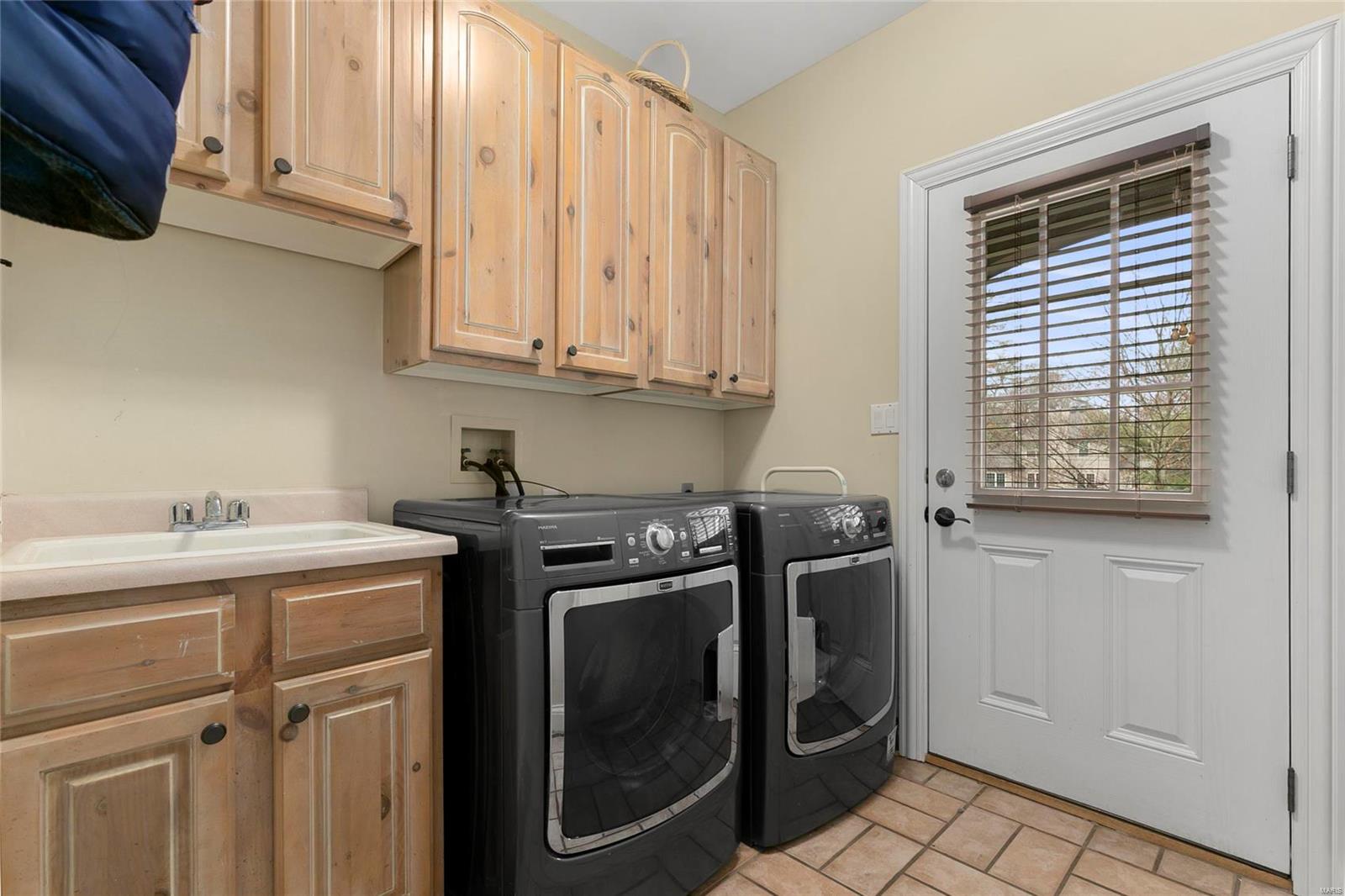 Ladue Grove Estates - Residential