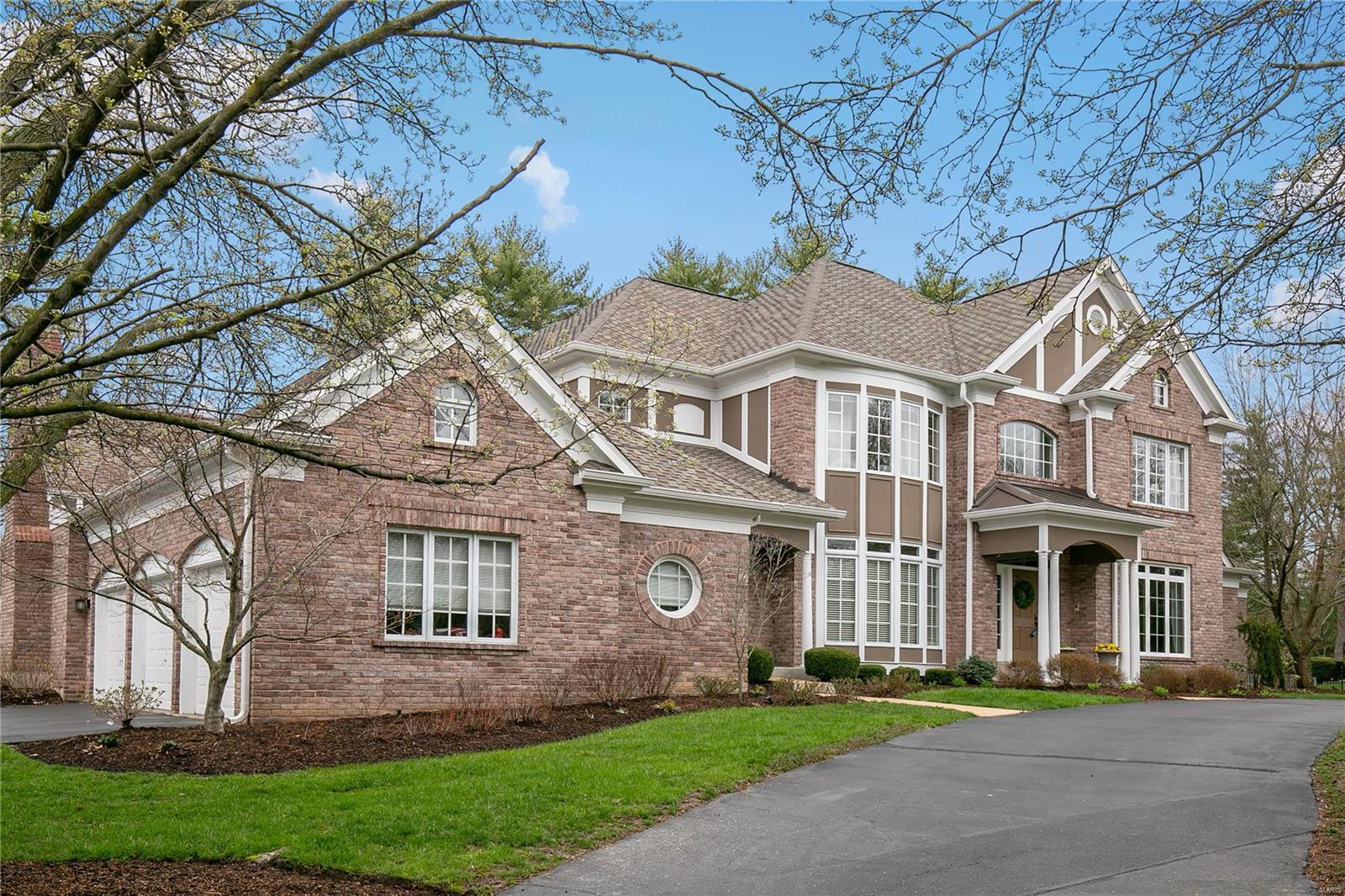 Ladue Grove Estates - Residential