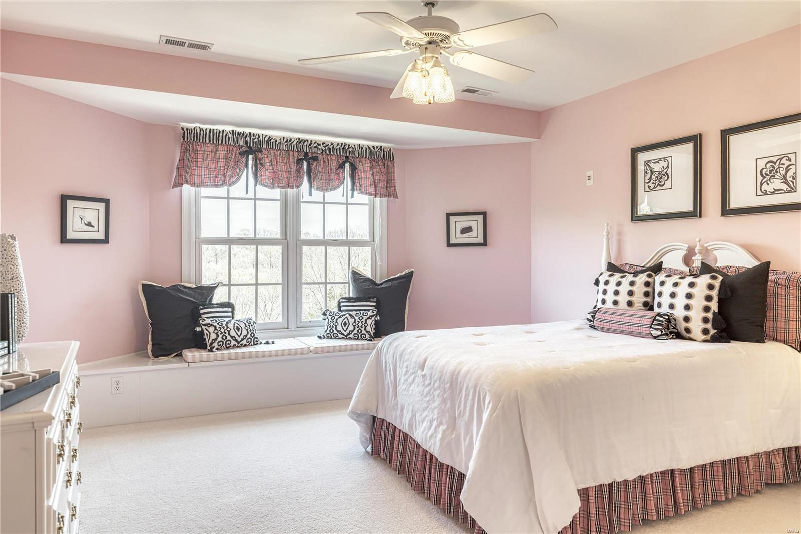 Summit At Wildhorse The - Residential