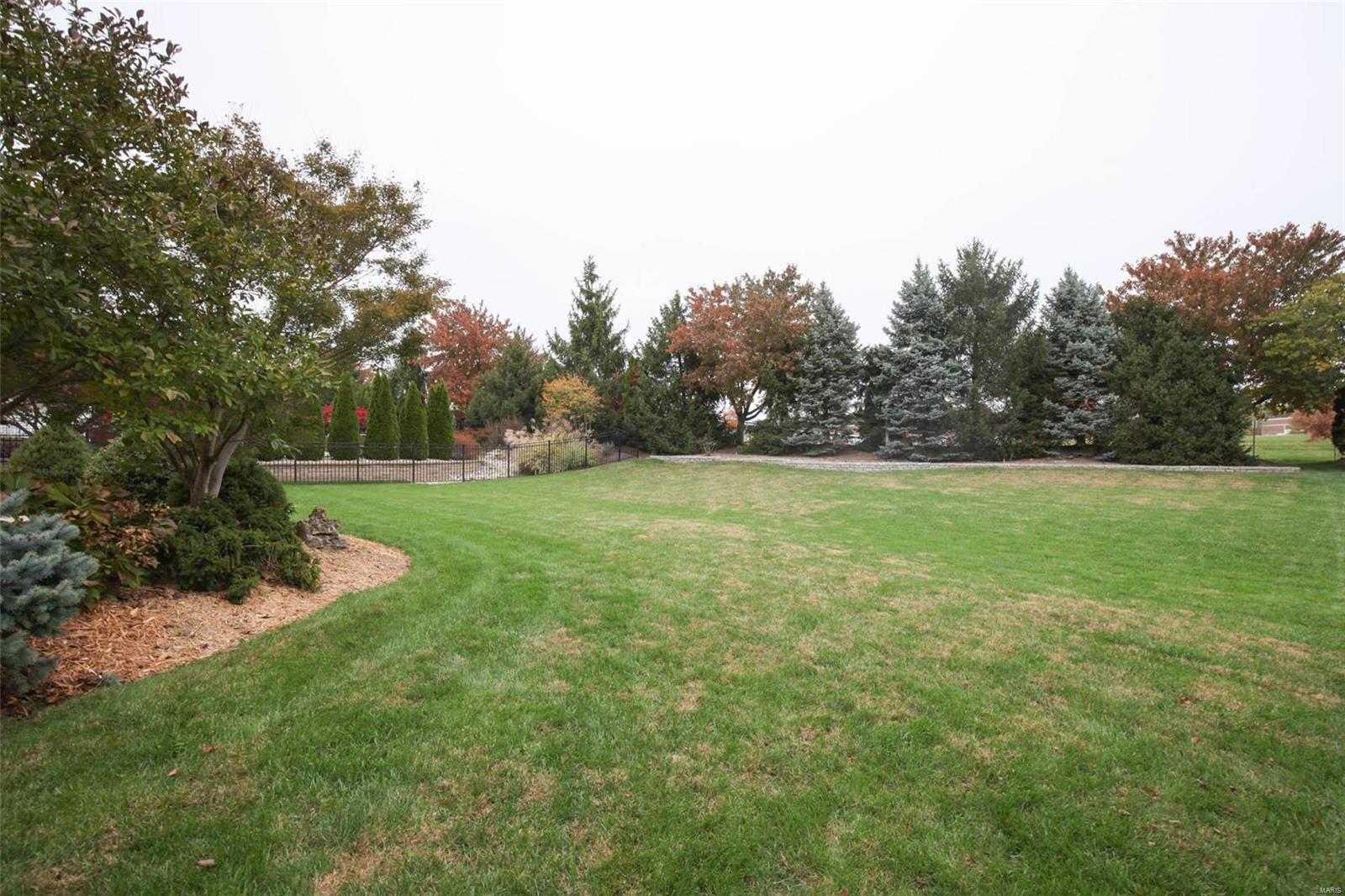 Red Orchard Village - Residential