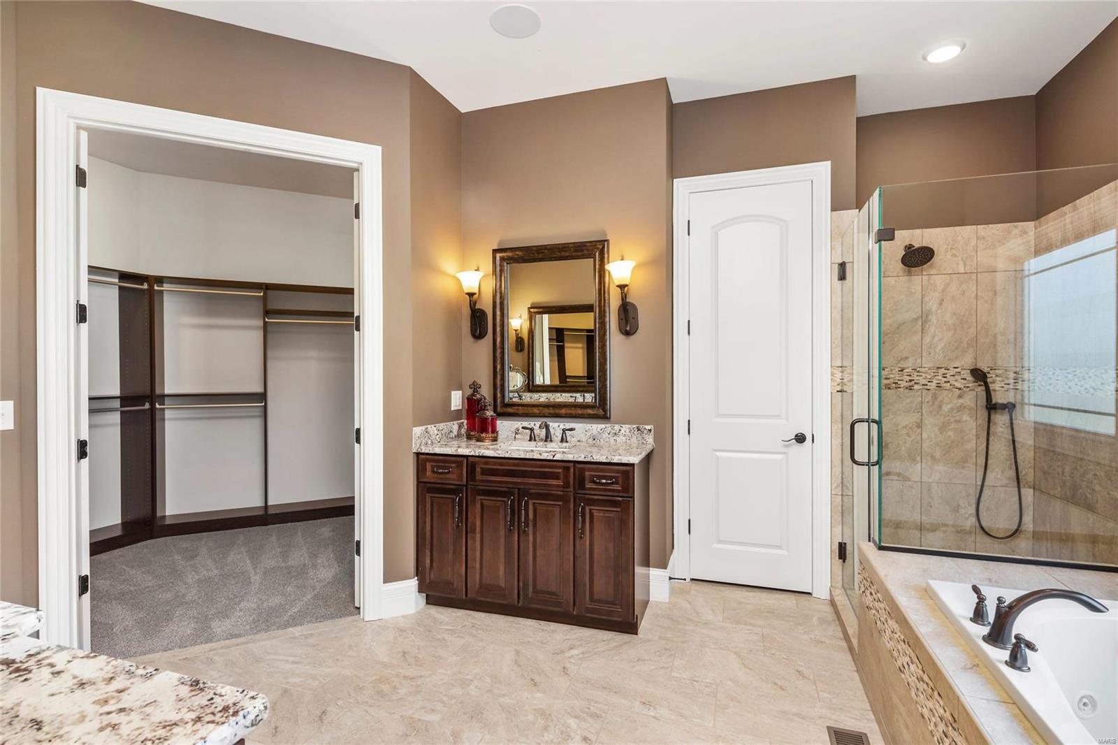 Arbors at Kehrs Mill - Residential