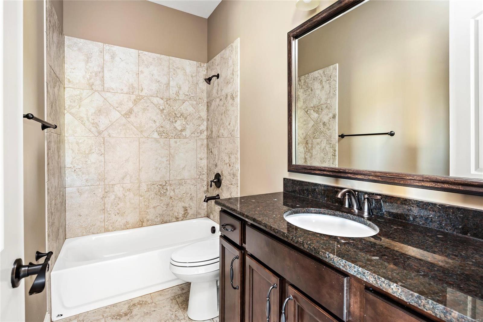 Arbors at Kehrs Mill - Residential