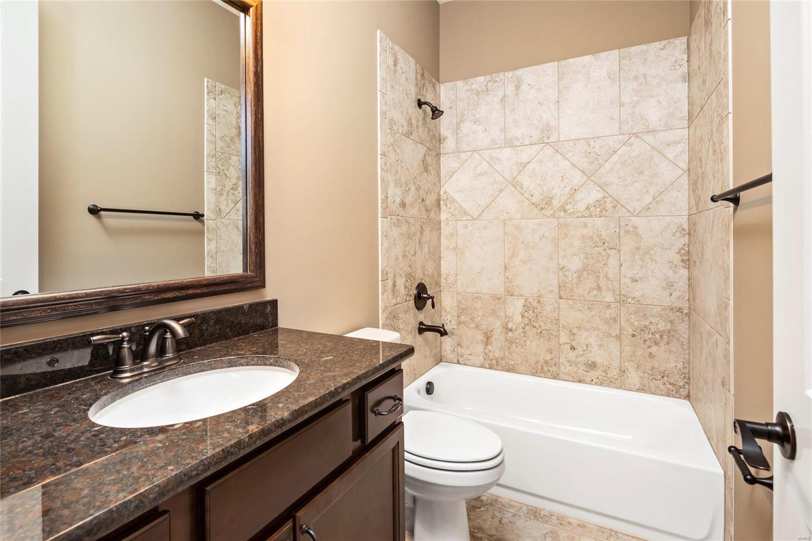 Arbors at Kehrs Mill - Residential