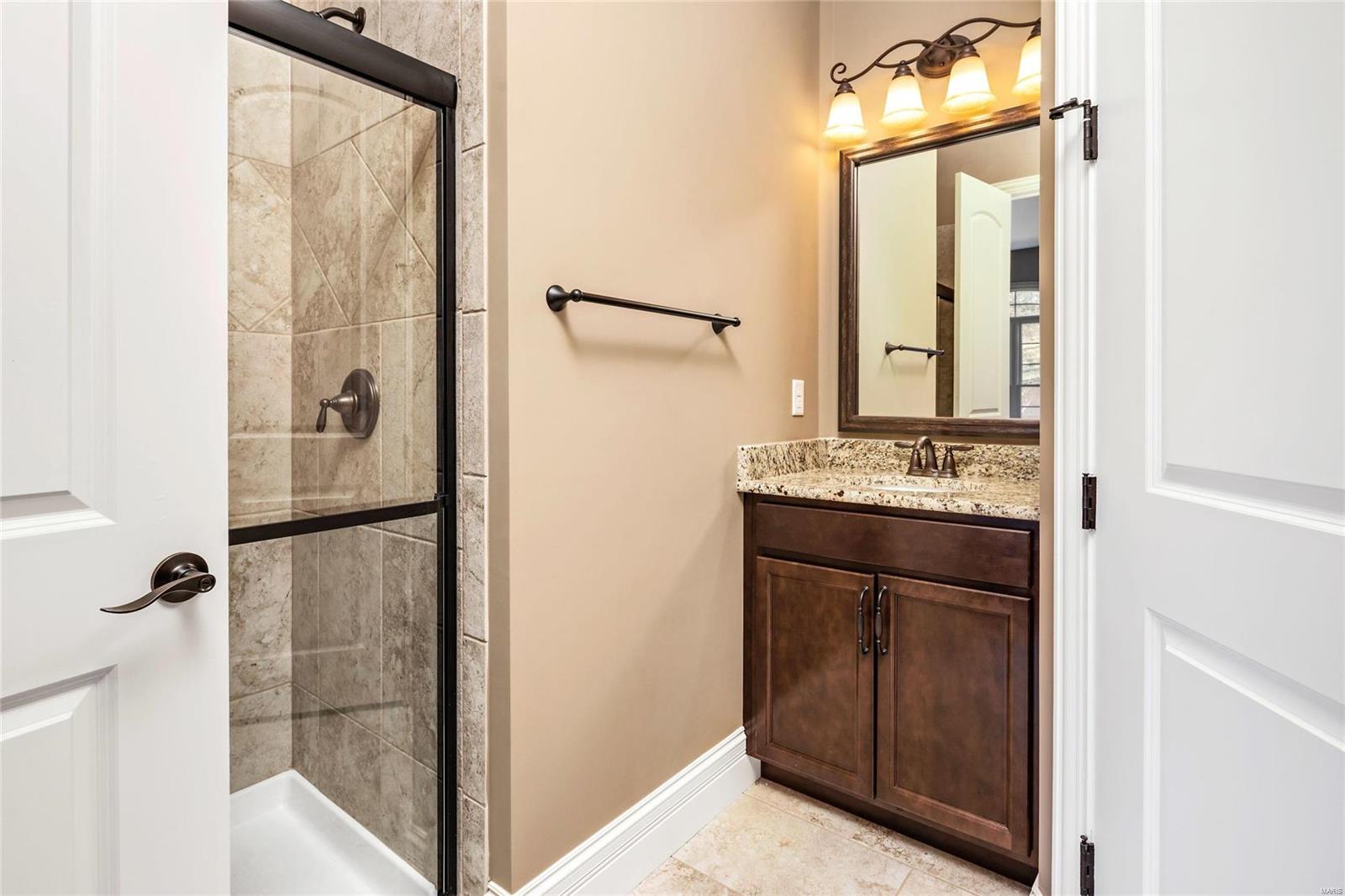 Arbors at Kehrs Mill - Residential