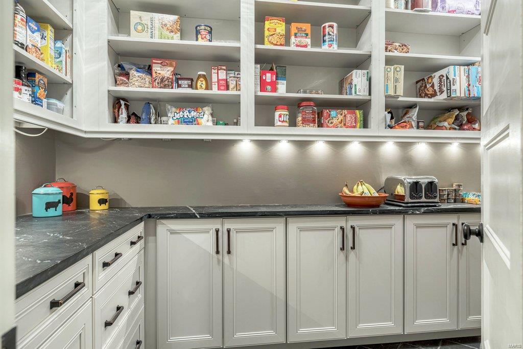 August Estates - Residential