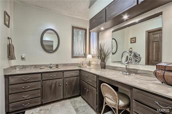 El Vallejo - Residential