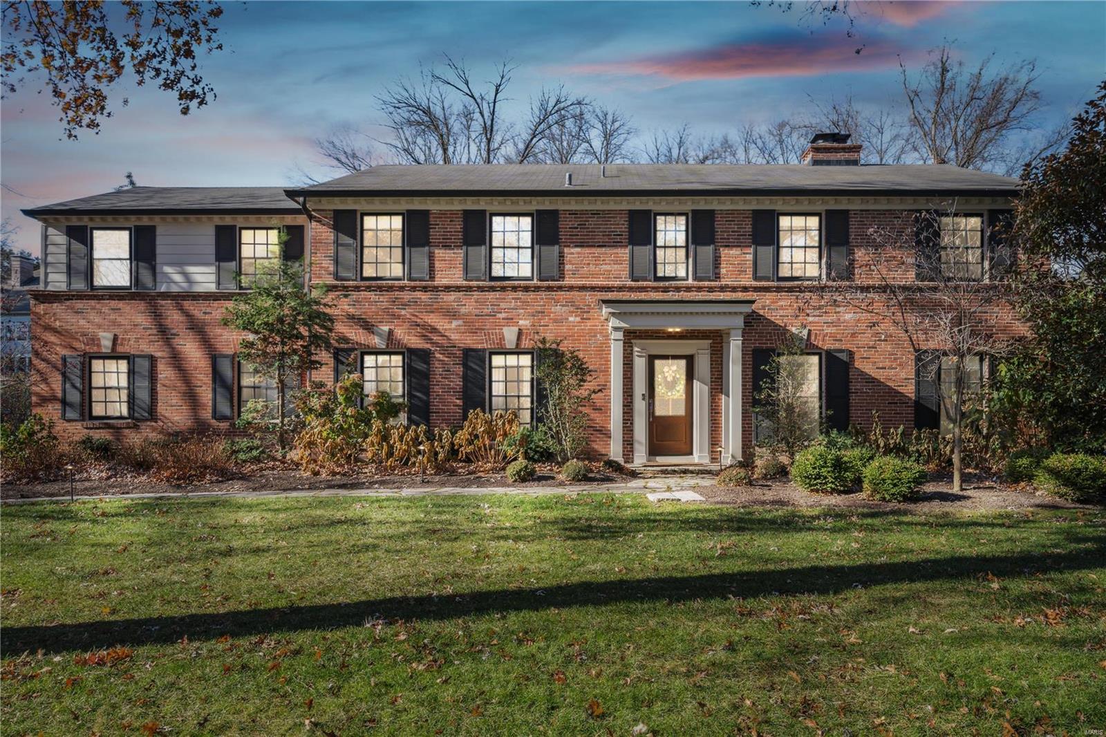 La Hacienda - Residential