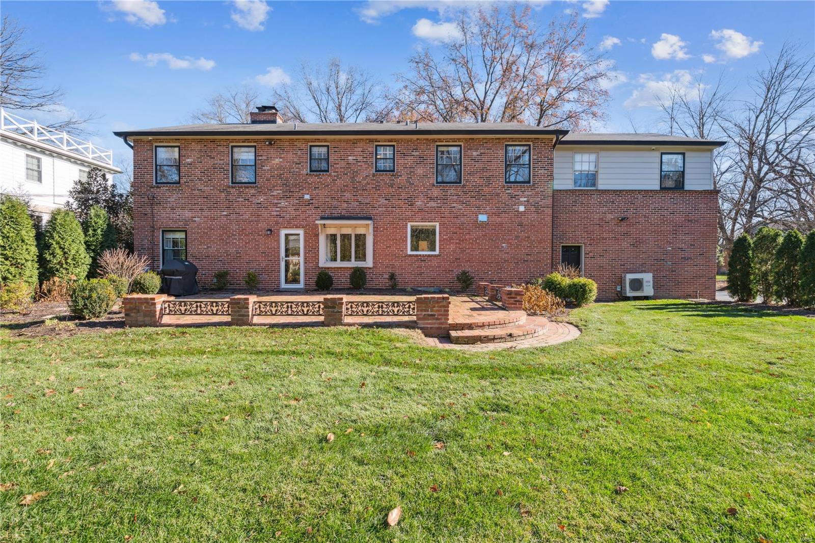 La Hacienda - Residential