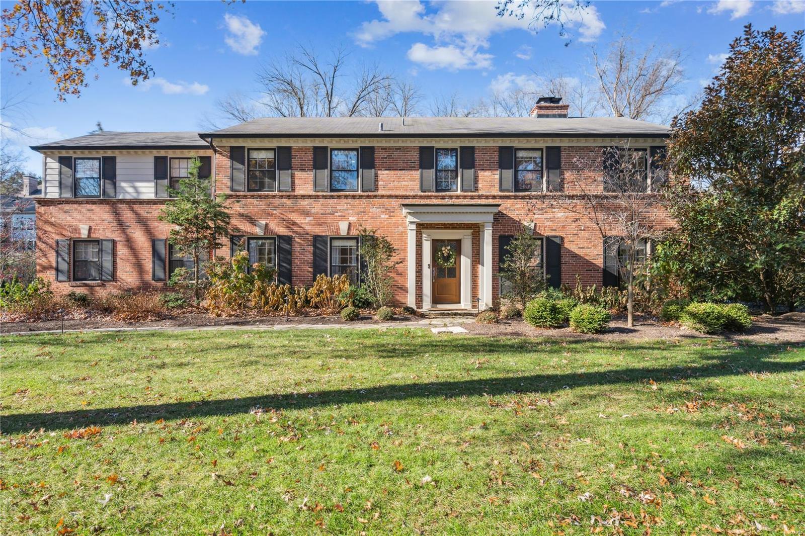 La Hacienda - Residential