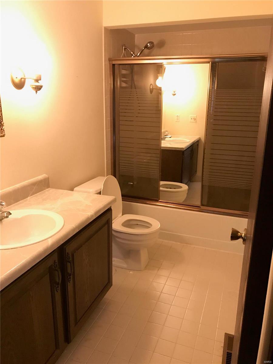 Parc Argonne Forest Third Add - Residential