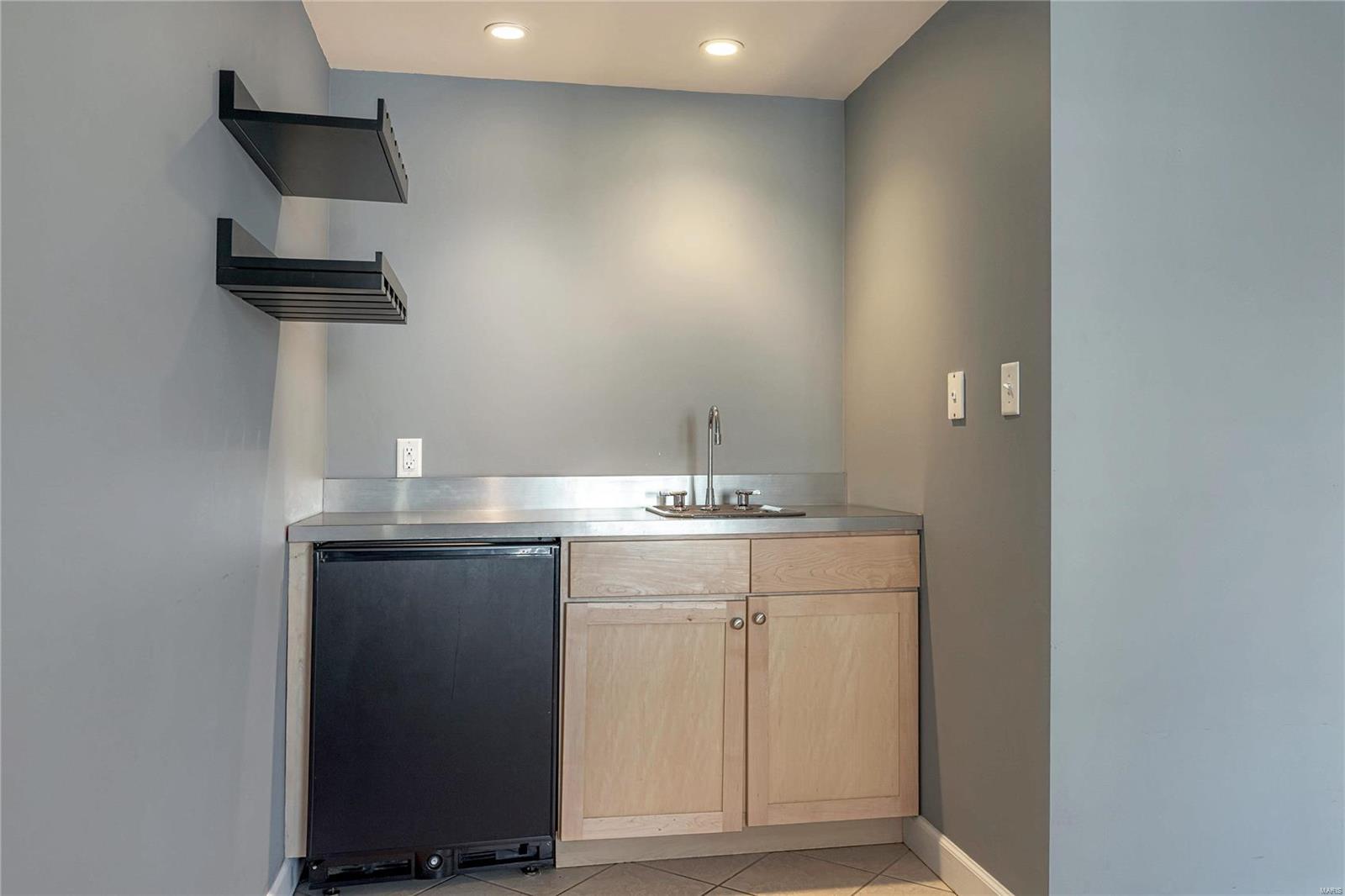 Forsyth Place Blk 2 Lt 6 Bdy Adj - Residential