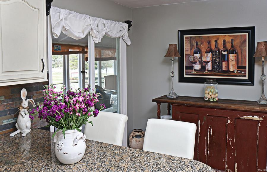 Round Hill - Residential