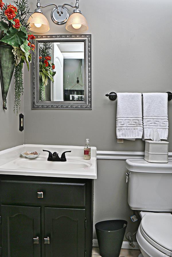 Round Hill - Residential