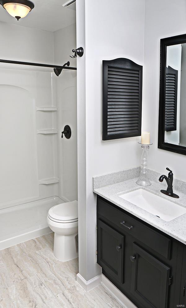 Round Hill - Residential