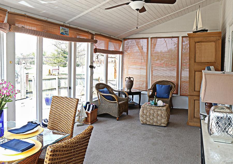 Round Hill - Residential