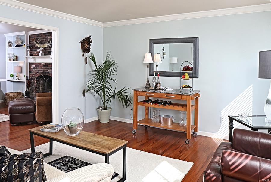 Round Hill - Residential