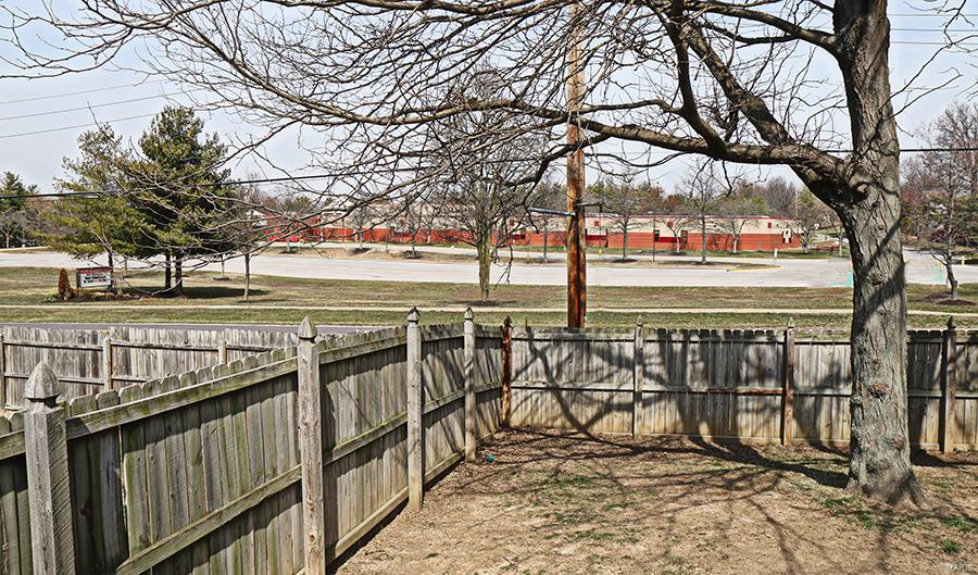 Round Hill - Residential