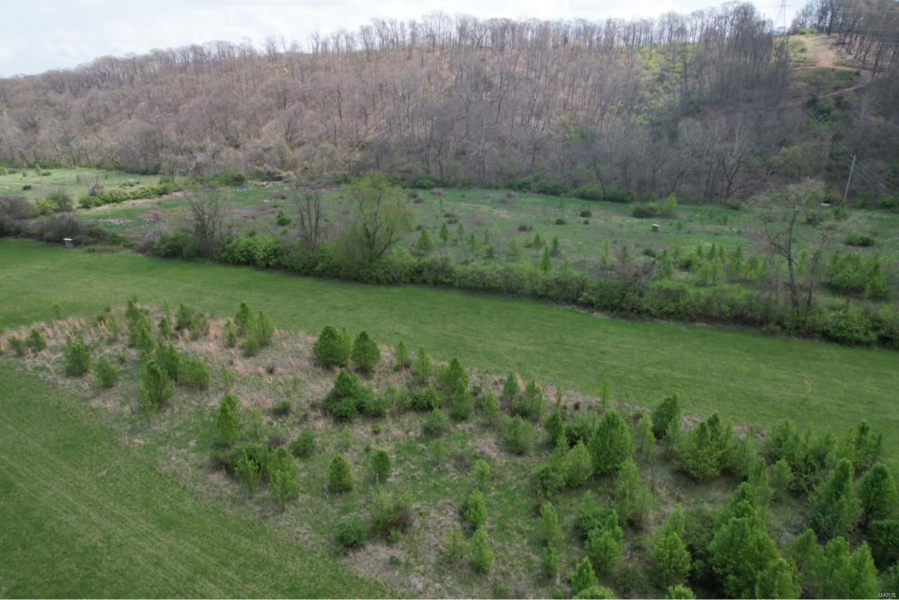 4 LOT OF 2550 OLD SUGAR CREEK Road