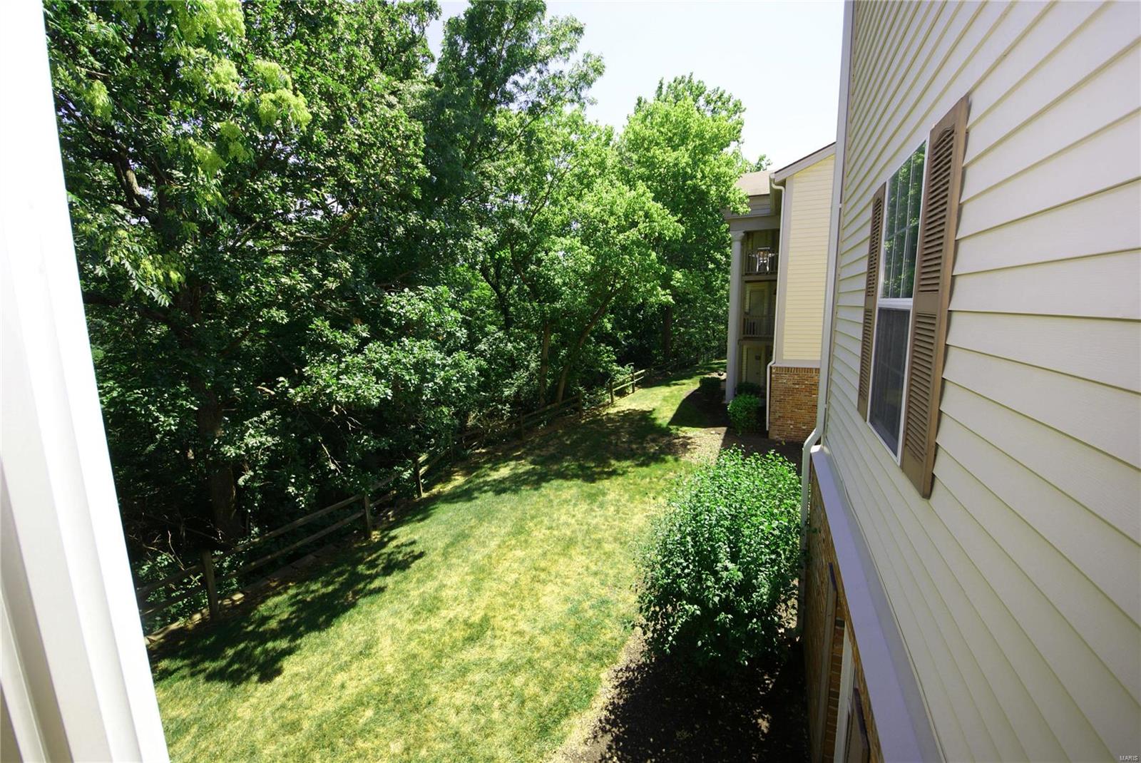 Treetop Condo Ph II - Residential
