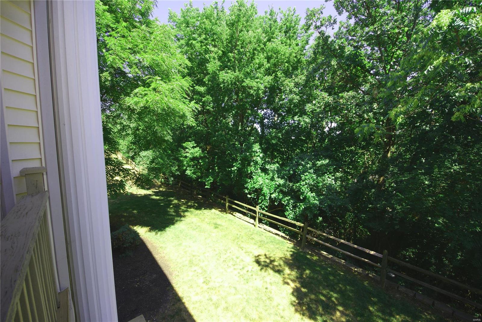 Treetop Condo Ph II - Residential