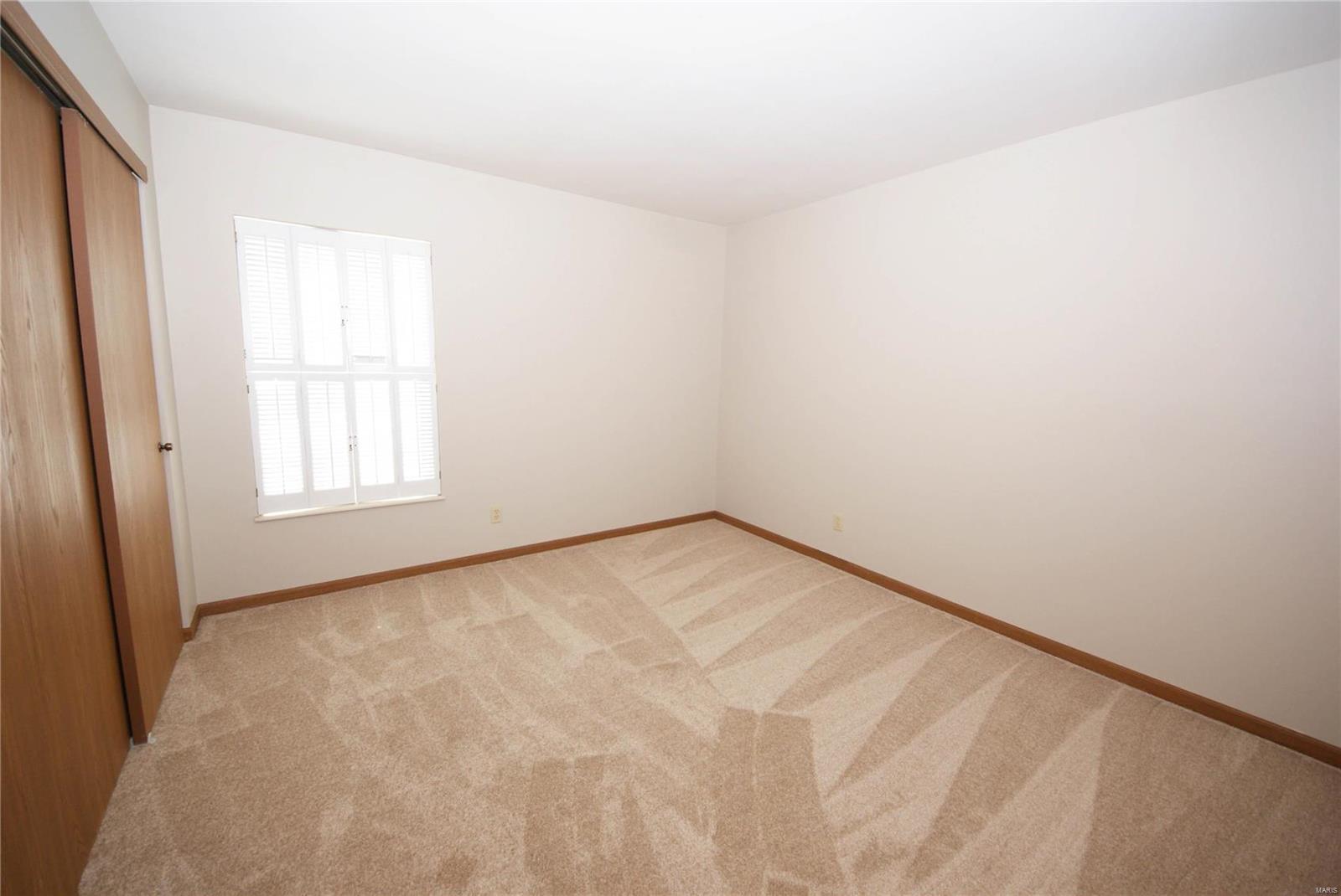 Treetop Condo Ph II - Residential