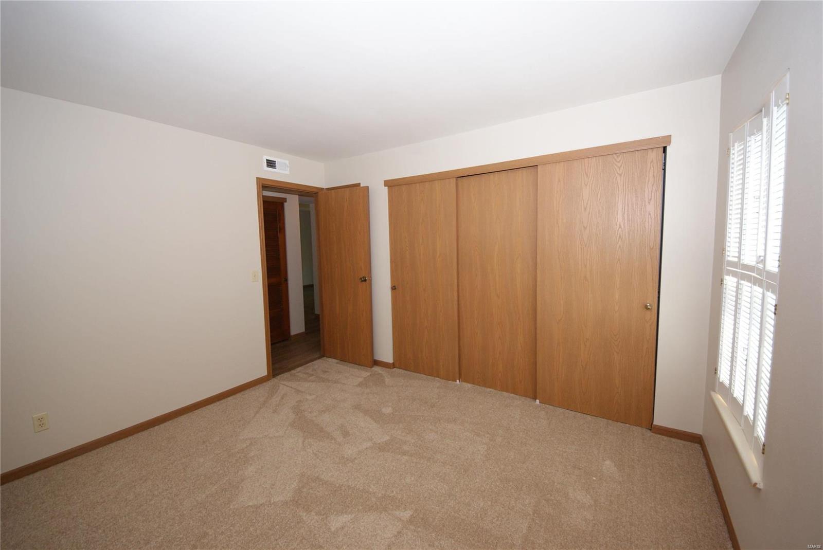 Treetop Condo Ph II - Residential