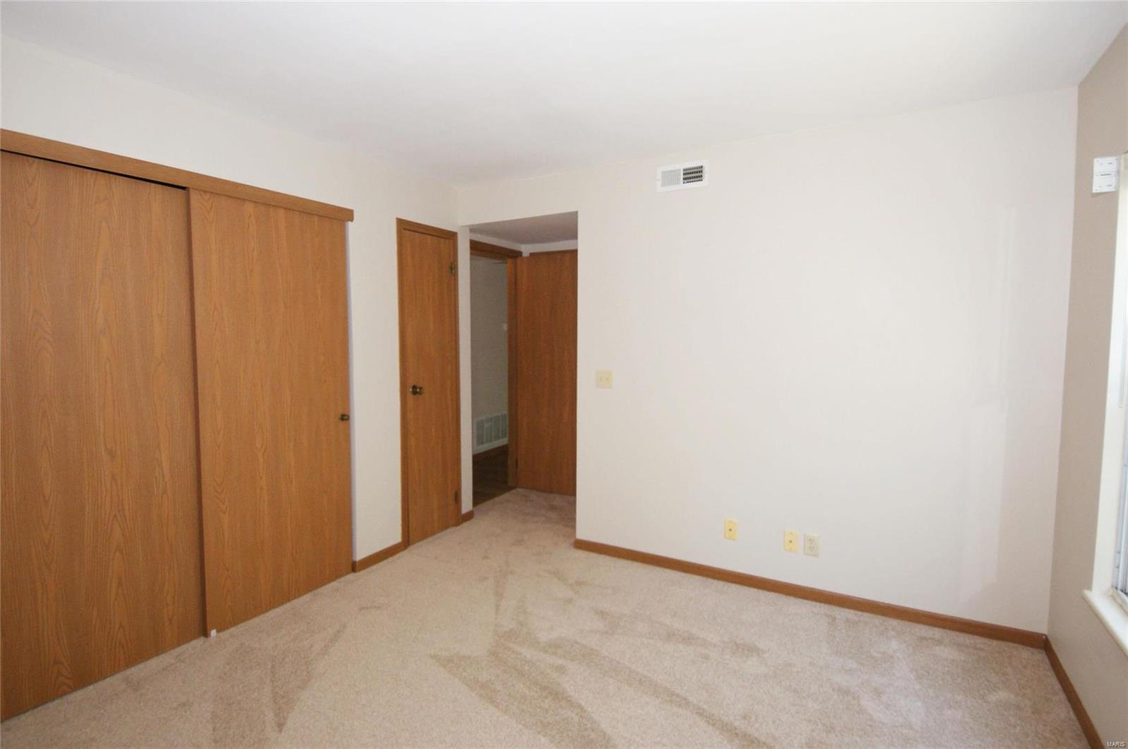 Treetop Condo Ph II - Residential