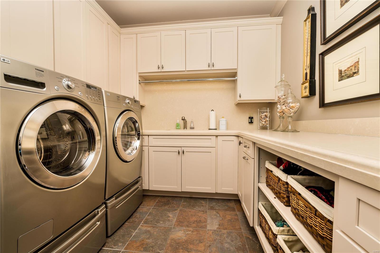 Shepard Oaks - Residential