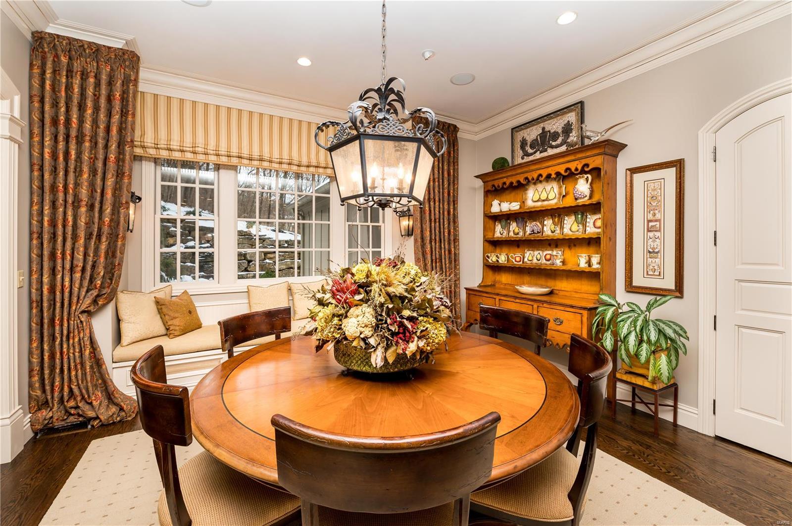 Shepard Oaks - Residential