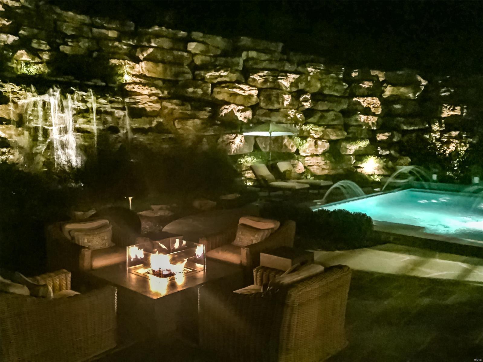 Shepard Oaks - Residential