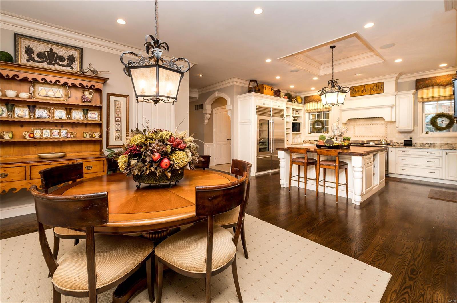 Shepard Oaks - Residential