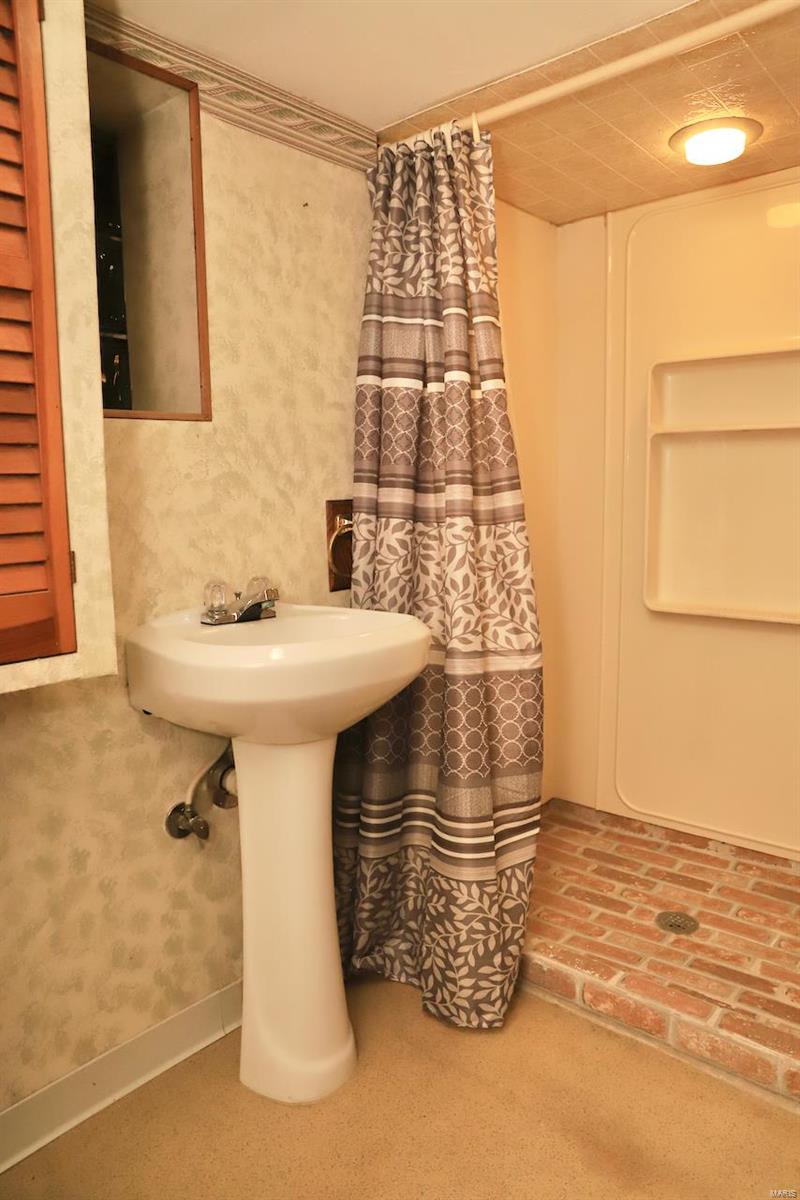 Holly Hills - Residential