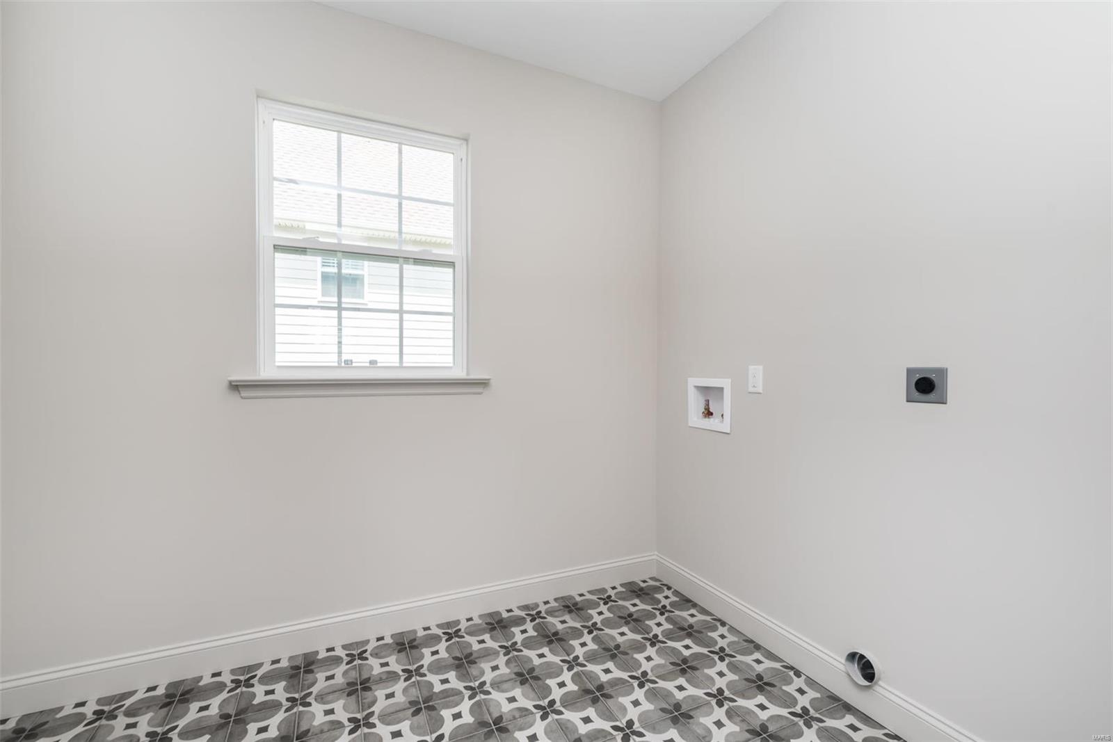 Warwick on White Road - Residential