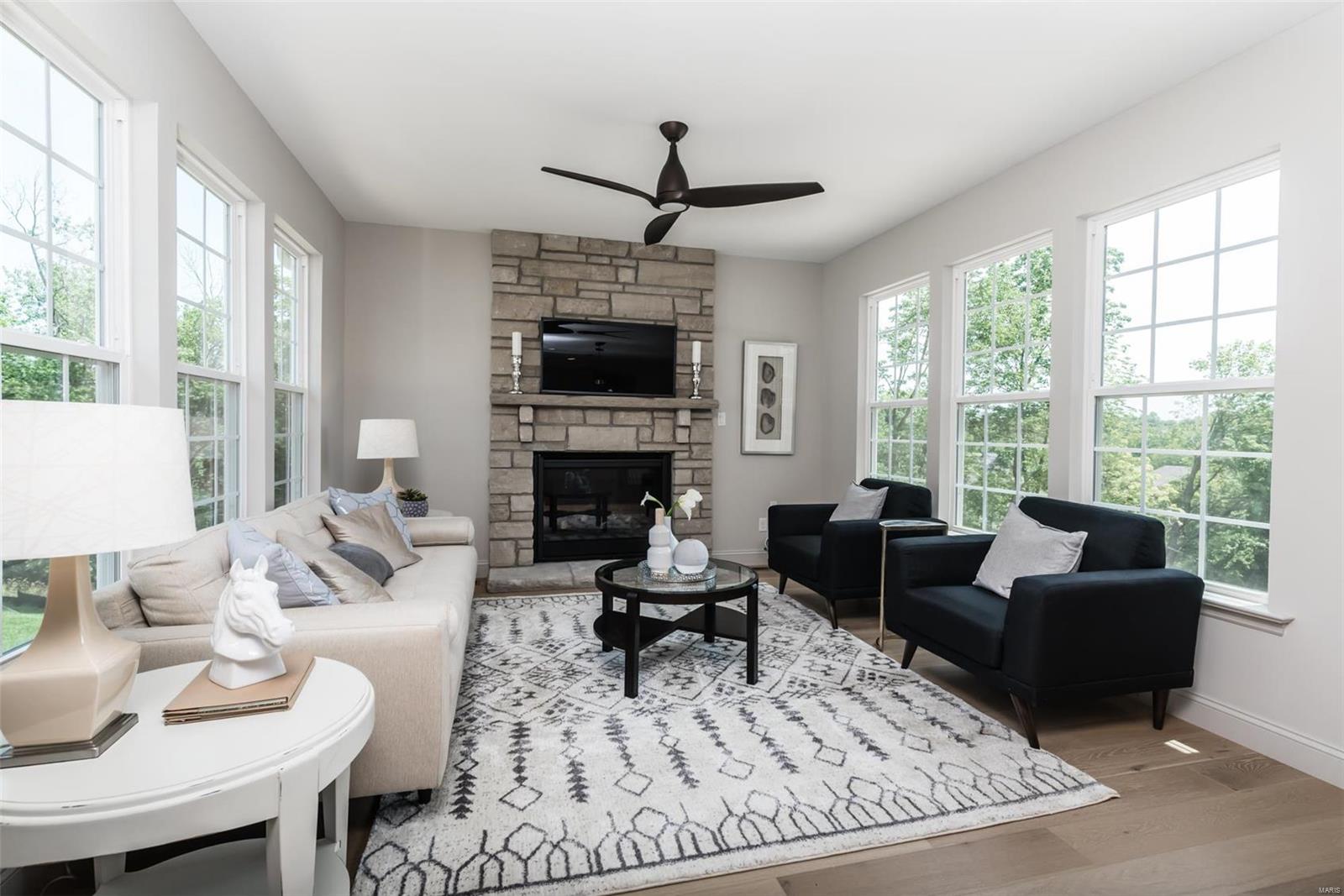 Warwick on White Road - Residential