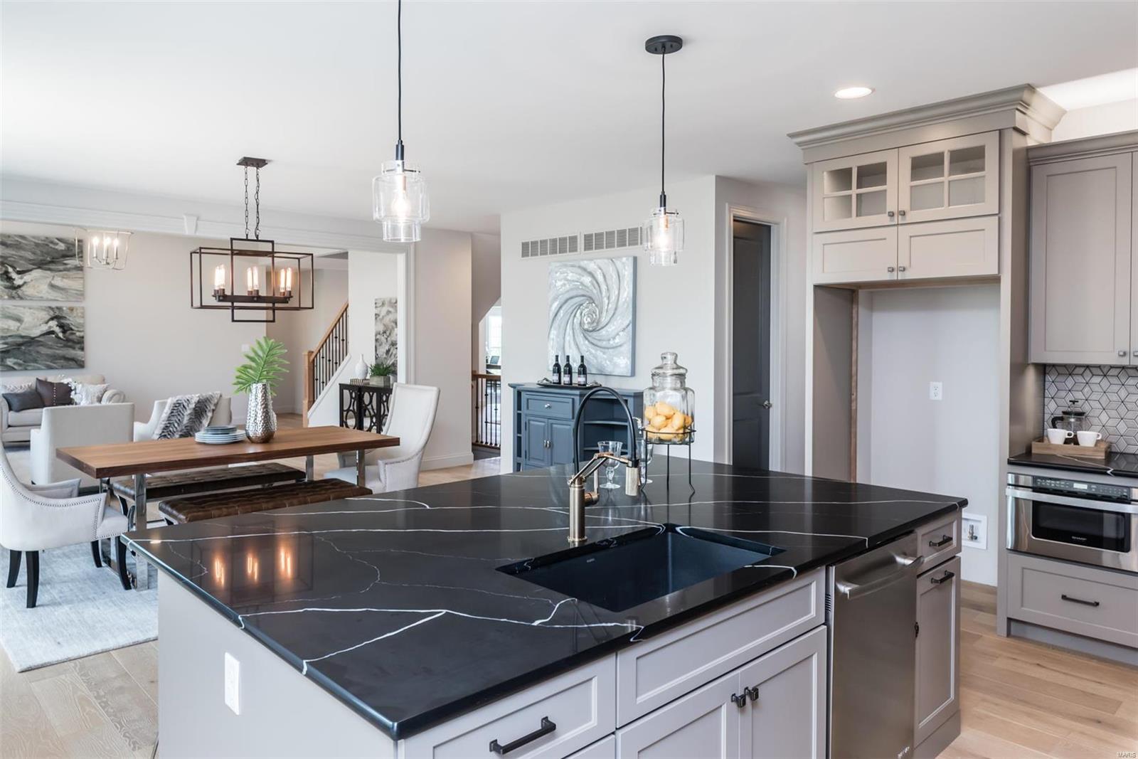 Warwick on White Road - Residential