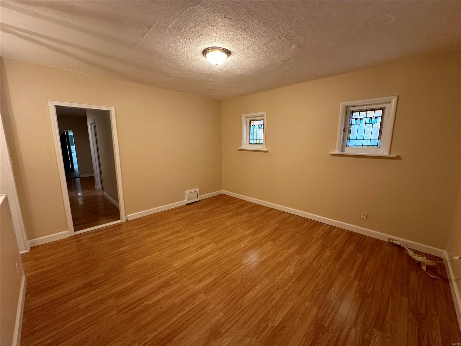 St Louis, Missouri 63116, United States, 1 Bedroom Bedrooms, ,1 BathroomBathrooms,Residential,Pending,41859