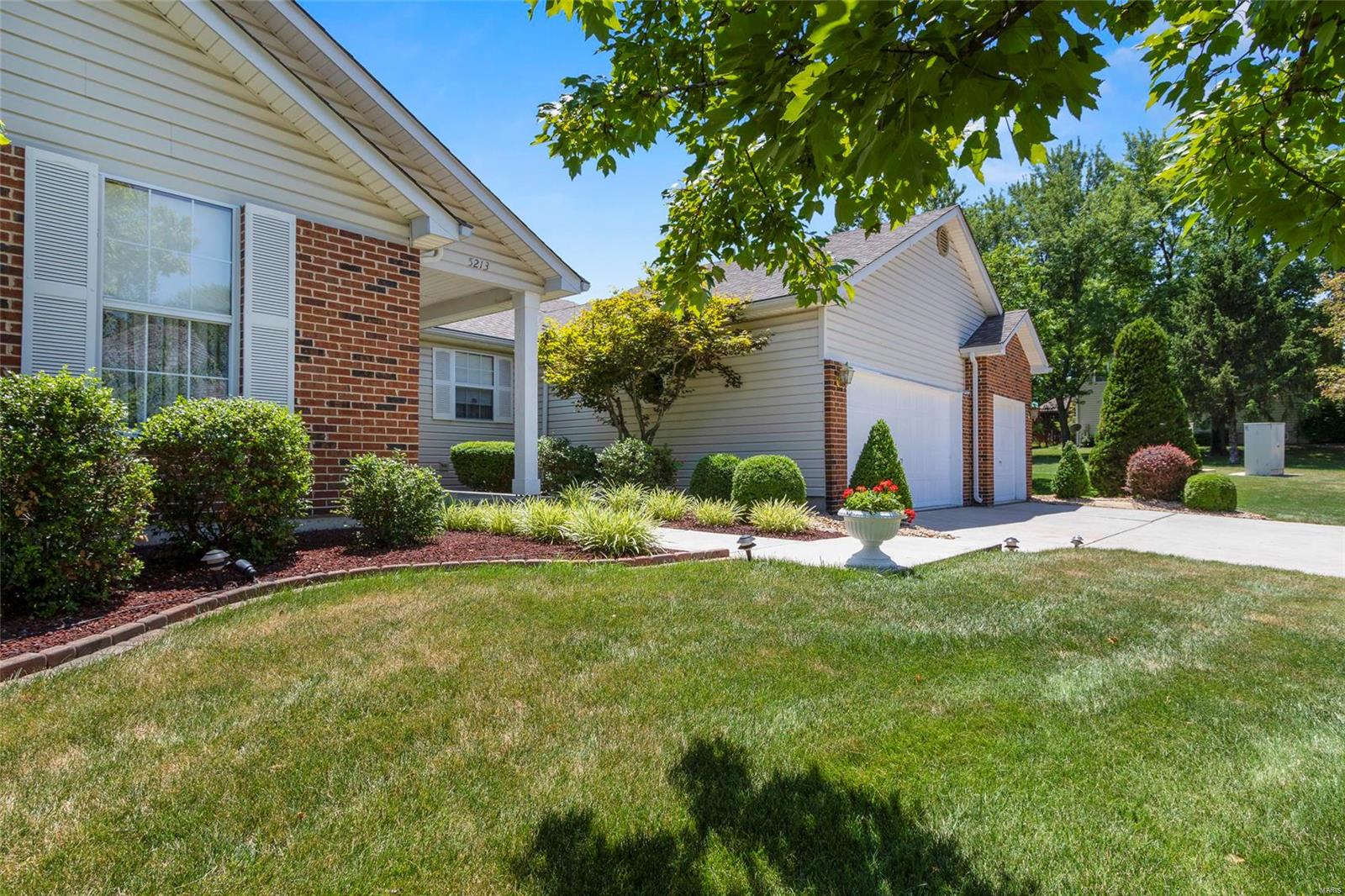 Williamsburg On The Green - Residential