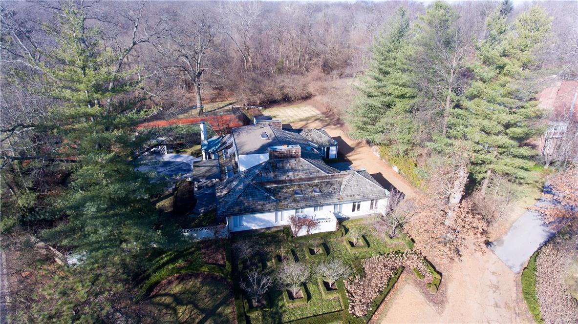 Greenbriar Lts 14 & 16 & Lt Pt 12 & - Residential