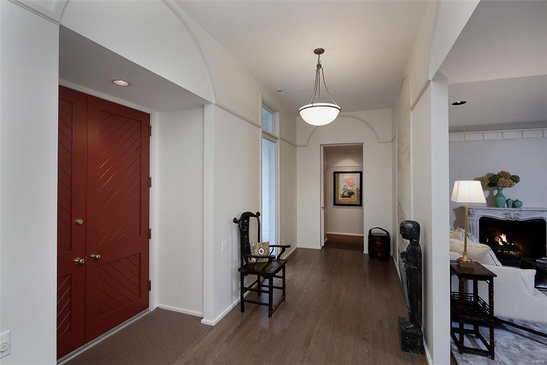 Greenbriar Lts 14 & 16 & Lt Pt 12 & - Residential