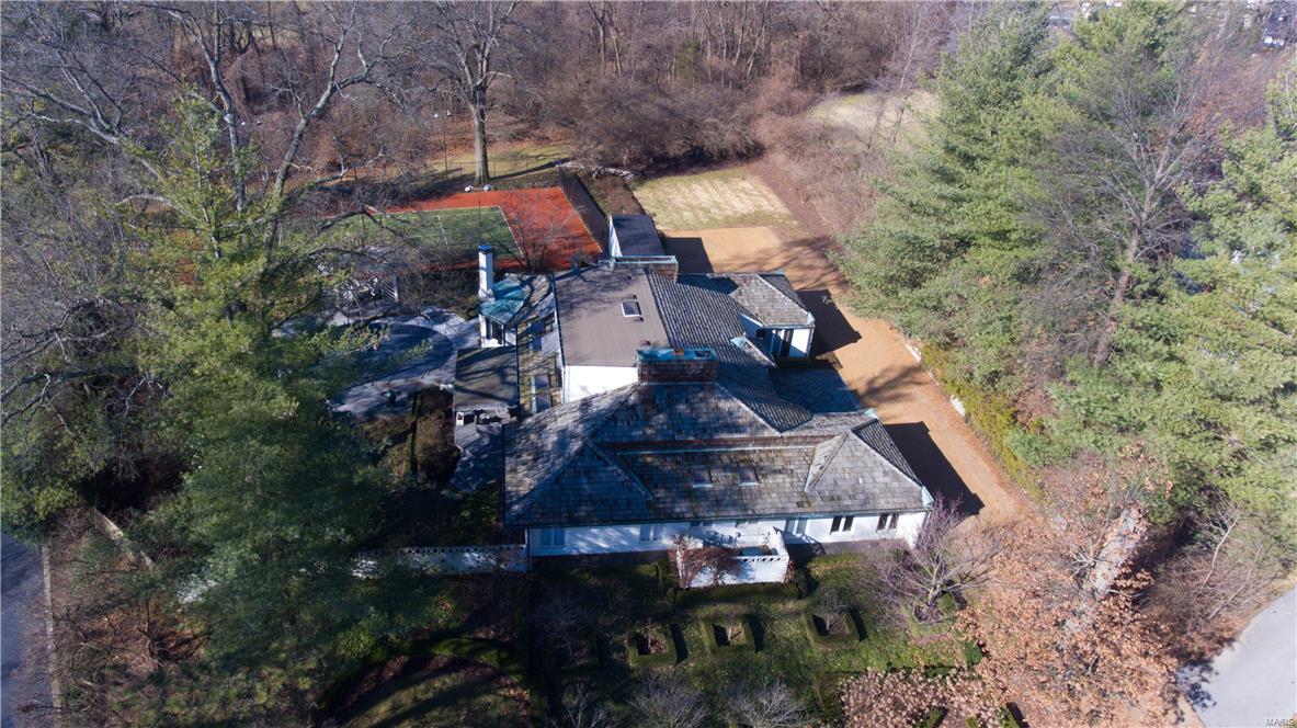 Greenbriar Lts 14 & 16 & Lt Pt 12 & - Residential