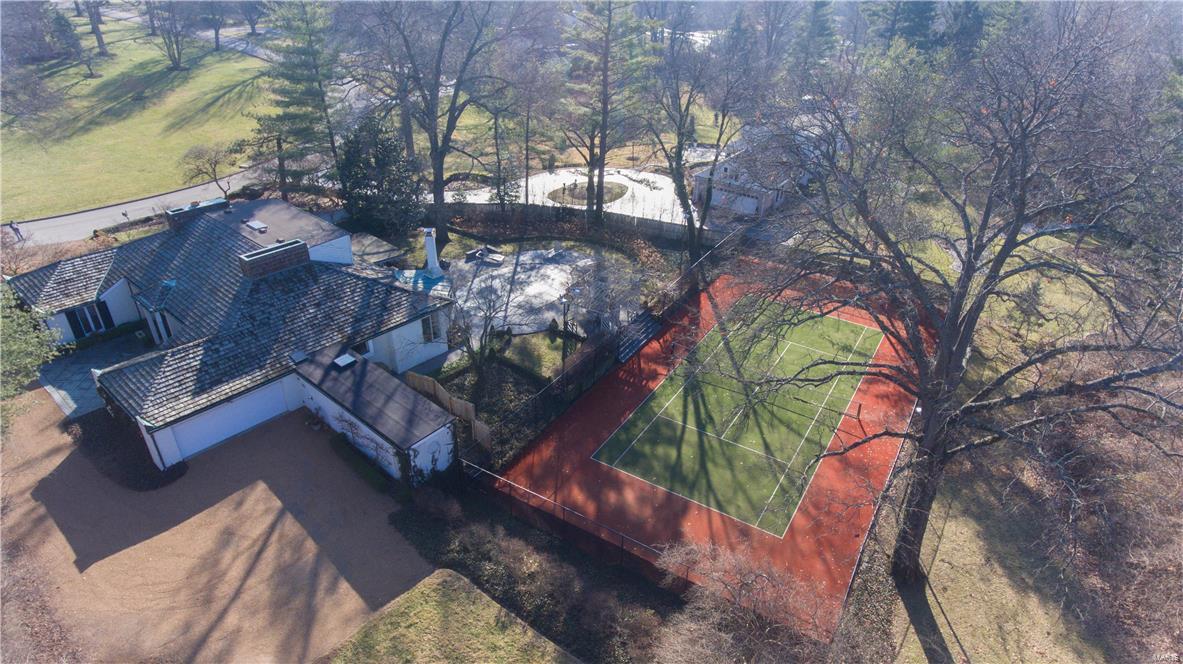 Greenbriar Lts 14 & 16 & Lt Pt 12 & - Residential