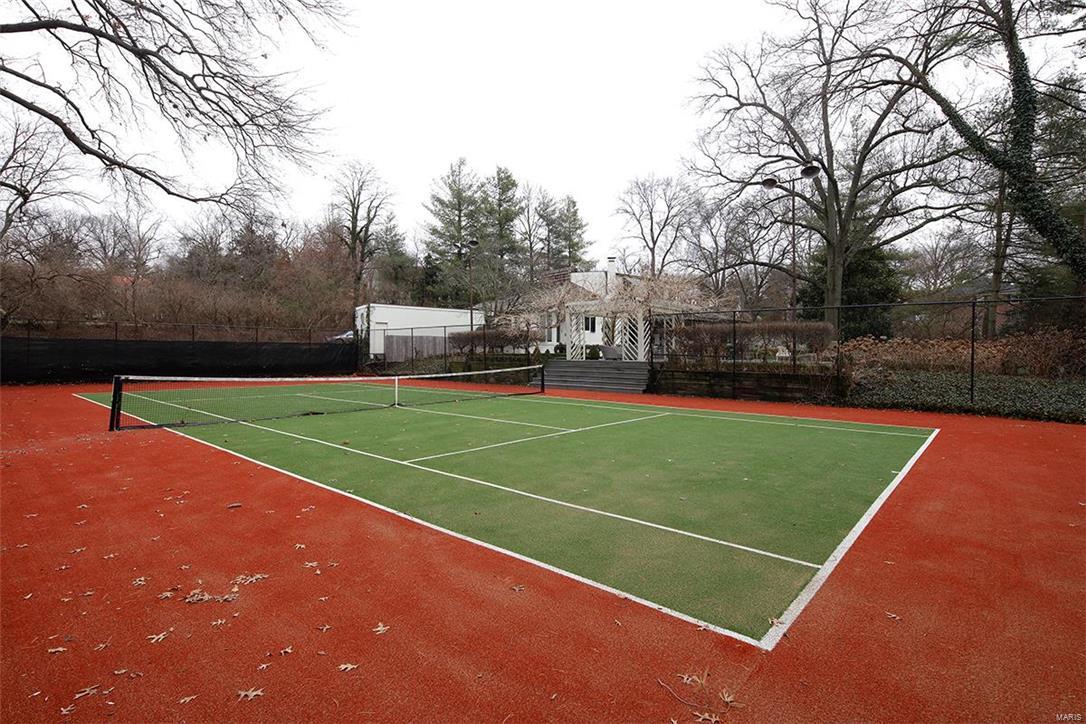 Greenbriar Lts 14 & 16 & Lt Pt 12 & - Residential