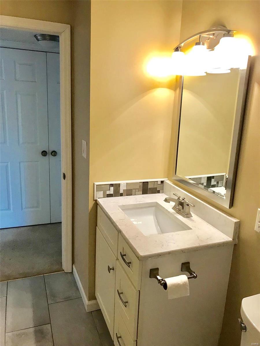 Brentwood Forest Condo - Residential