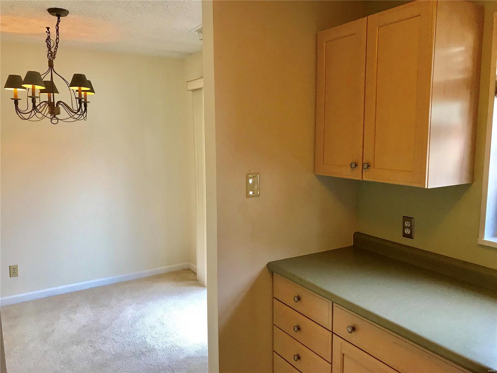 Brentwood Forest Condo - Residential